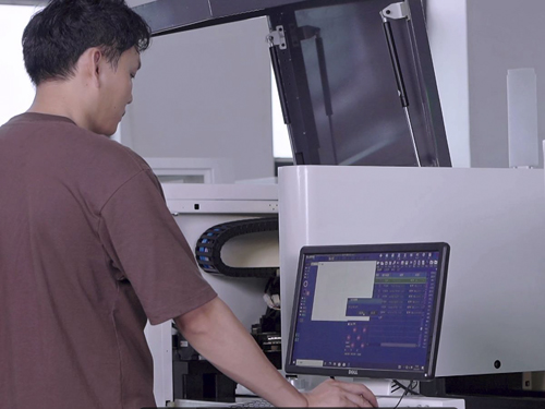 PUR熱熔自動點膠機在電線電纜中的點膠應用：技術革新與行業實踐